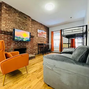 Herald Square Apartament